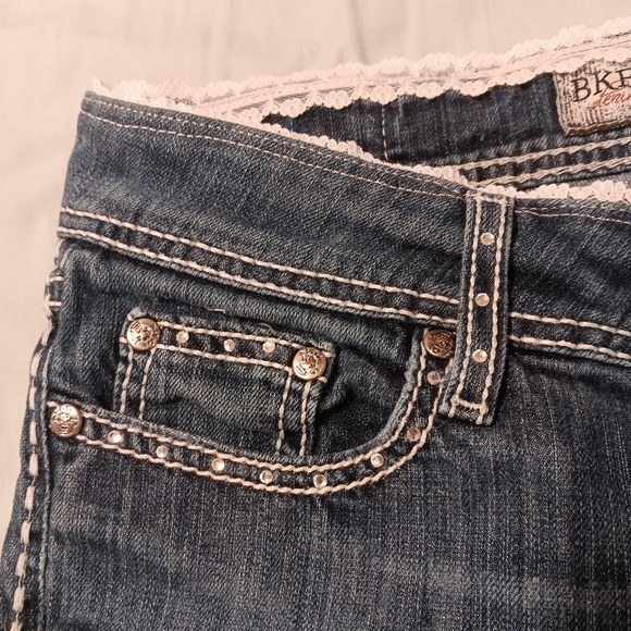 Custom Y2K BKE fur shorts - Picture 4 of 5